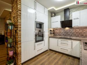 Prodej rodinného domu, Veltrusy, Lomená, 118 m2