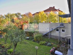 Pronájem bytu 2+kk, Praha, Náhorní, 42 m2