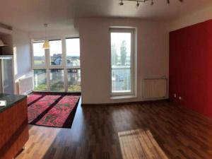 Pronájem bytu 3+kk, Praha - Vinoř, Mlázovická, 60 m2