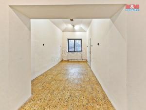 Pronájem obchodního prostoru, Chlumec nad Cidlinou - Chlumec nad Cidlinou IV, Klicperova, 62 m2