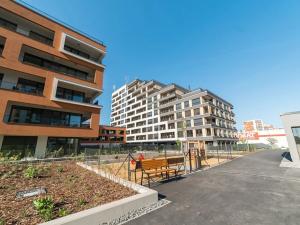Pronájem bytu 2+kk, Praha - Hloubětín, Poděbradská, 55 m2