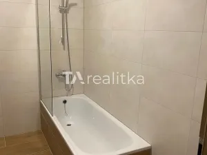Pronájem bytu 2+kk, Ostrava, Klicperova, 40 m2