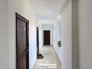 Pronájem bytu 1+kk, Praha - Újezd nad Lesy, Staroújezdská, 35 m2
