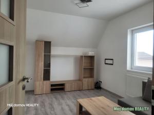 Pronájem bytu 2+1, Kostelec nad Labem - Jiřice, Okružní, 55 m2