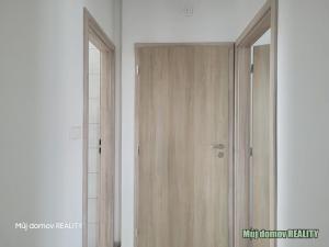 Pronájem bytu 2+1, Kostelec nad Labem - Jiřice, Okružní, 55 m2