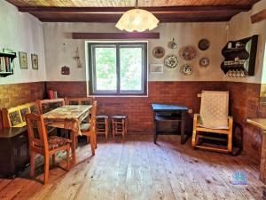 Prodej rodinného domu, Stříbro - Otročín, 83 m2