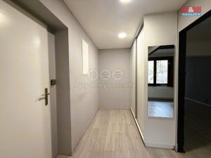 Pronájem bytu 1+1, Jablonec nad Nisou, Mírové náměstí, 45 m2