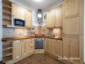 Pronájem bytu 3+kk, Praha - Letňany, Terezínská, 71 m2