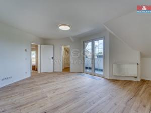 Prodej rodinného domu, Popovičky, Na Skalce, 340 m2