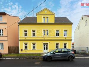 Pronájem bytu 2+kk, Karlovy Vary - Dvory, Na Průhoně, 36 m2