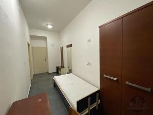 Pronájem pokoje, Praha - Žižkov, Prokopova, 12 m2