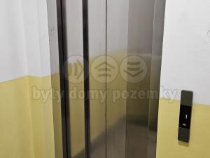 Prodej bytu 3+1, Praha - Holešovice, Ortenovo náměstí, 90 m2