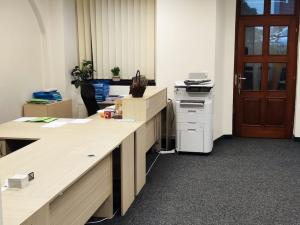 Pronájem kanceláře, Žatec, třída Obránců míru, 76 m2
