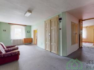 Prodej bytu 3+1, Žulová, Mariánské náměstí, 150 m2