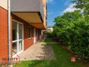 Pronájem bytu 3+kk, Hradec Králové - Třebeš, Ve Stromovce, 68 m2