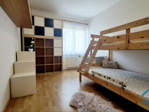 Pronájem bytu 3+kk, Praha - Libeň, Krejčího, 78 m2