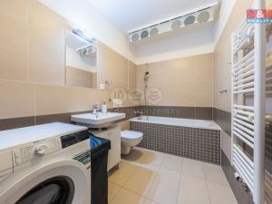 Pronájem bytu 3+kk, Praha - Letňany, Škrábkových, 84 m2