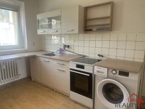 Pronájem bytu 2+1, Zlín, Sokolská, 53 m2