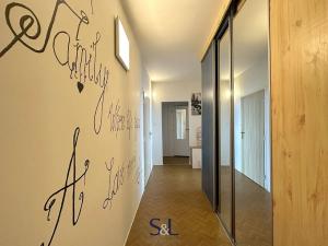 Pronájem bytu 4+1, Česká Lípa, Hradecká, 98 m2