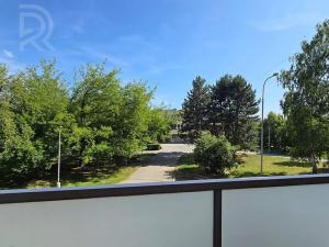 Pronájem bytu 1+1, Praha - Letňany, Dobratická, 31 m2
