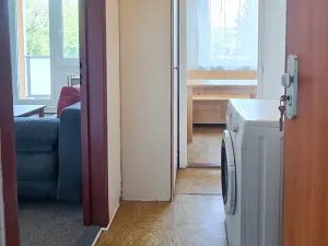 Pronájem bytu 1+1, Praha - Letňany, Dobratická, 31 m2