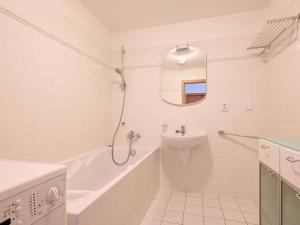 Pronájem bytu 4+kk, Praha - Kunratice, V Zeleném údolí, 100 m2