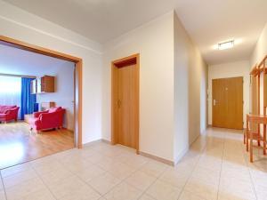 Pronájem bytu 4+kk, Praha - Kunratice, V Zeleném údolí, 100 m2