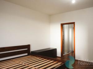 Pronájem bytu 3+kk, Praha, Olšanská, 95 m2