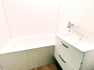 Pronájem bytu 2+1, Karviná - Ráj, Božkova, 56 m2