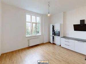 Pronájem bytu 2+1, Chomutov, V Alejích, 75 m2