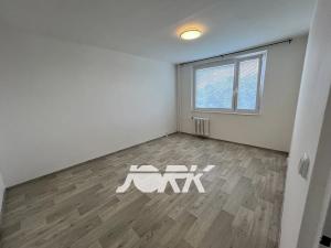 Pronájem bytu 3+1, Pardubice, Lonkova, 75 m2