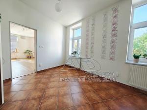Pronájem bytu 2+1, České Budějovice, 75 m2
