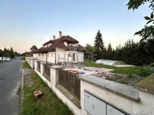 Prodej vily, Zeleneč, Štefánikova, 310 m2