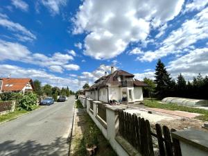 Prodej vily, Zeleneč, Štefánikova, 310 m2