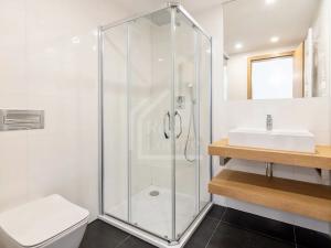 Pronájem bytu 1+kk, Praha - Holešovice, Tusarova, 37 m2