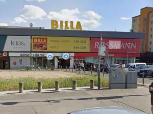 Pronájem obchodního prostoru, Praha, Evropská, 481 m2
