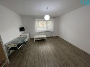 Pronájem bytu 2+1, Třebíč, Březinova, 56 m2