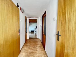 Pronájem bytu 1+kk, Praha - Strašnice, Přetlucká, 40 m2