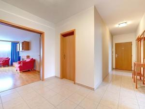 Pronájem bytu 4+kk, Praha - Kunratice, V Zeleném údolí, 100 m2
