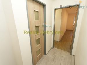 Pronájem bytu 1+kk, Opava, Hany Kvapilové, 18 m2