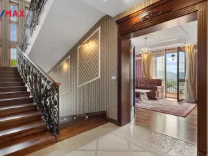 Prodej rodinného domu, Jenišov - Pod Rohem, K Rohu, 435 m2