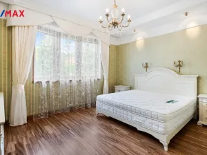 Prodej rodinného domu, Jenišov - Pod Rohem, K Rohu, 435 m2