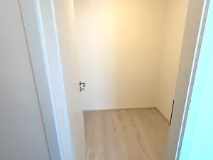 Pronájem bytu 2+kk, Praha, Počernická, 60 m2