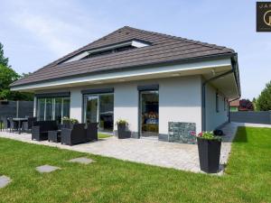 Prodej rodinného domu, Buštěhrad, Břízová, 250 m2