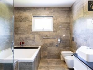 Prodej rodinného domu, Buštěhrad, Břízová, 250 m2