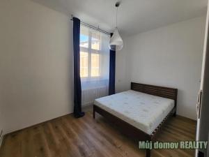 Pronájem bytu 2+1, Praha - Nové Město, Vyšehradská, 41 m2