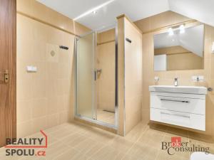 Prodej bytu 3+kk, Karlovy Vary, Divadelní náměstí, 137 m2