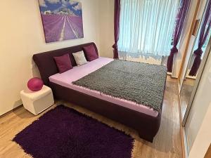 Pronájem bytu 2+kk, Praha - Košíře, Mikšovského, 57 m2