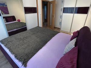 Pronájem bytu 2+kk, Praha - Košíře, Mikšovského, 57 m2