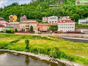 Prodej rodinného domu, Děčín - Děčín XI-Horní Žleb, Labské nábř., 250 m2